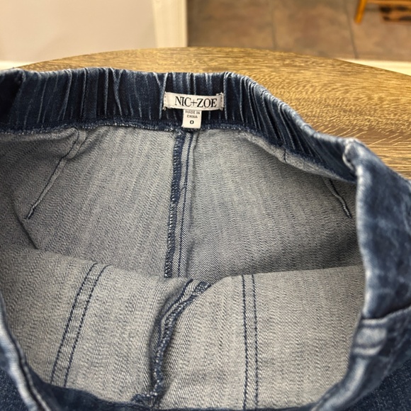 NZ DENIM 25" ALL DAY WIDE LEG JEANS Size 0 - Picture 2 of 3